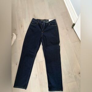 NWT American Eagle Outfitters Navy Straight-Leg “mom” Jeans